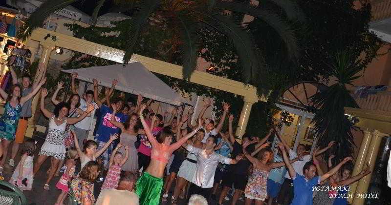 Potamaki Beach Hotel Benitses  Esterno foto