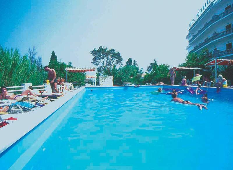 Potamaki Beach Hotel Benitses  Esterno foto